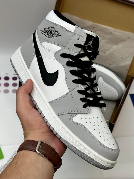 Кросівки Nike Air Jordan 1 OG (gray white black)