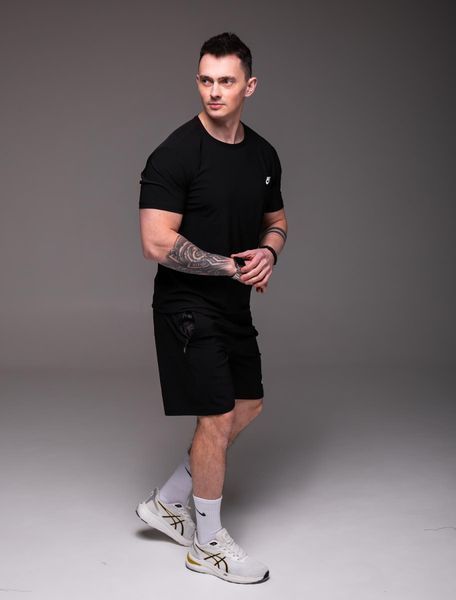 Чоловічий літній костюм, футболка та шорти, чорний