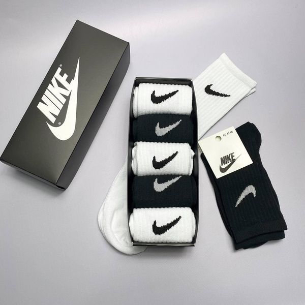 Набір чоловічих високих шкарпеток Nike 41-45 на 5 пари у коробці