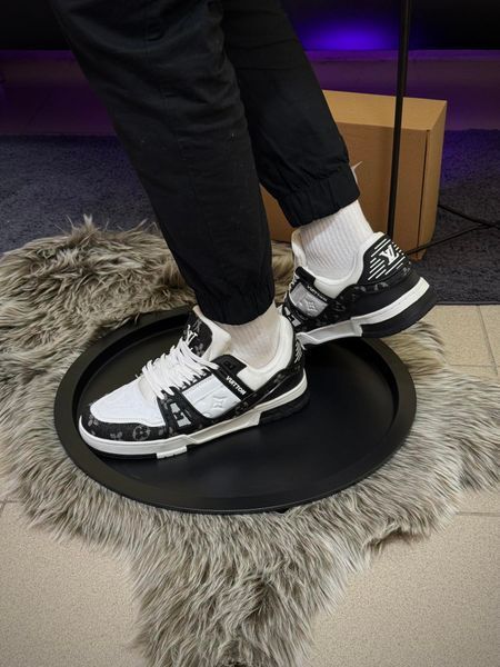 Кросівки Louis Vuitton Trainer (чорно білі)