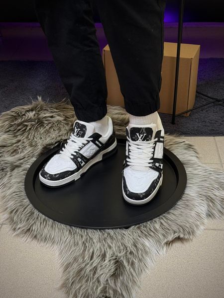 Кросівки Louis Vuitton Trainer (чорно білі)